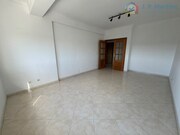 Apartamento T2 - Amora, Seixal, Setbal - Miniatura: 7/9