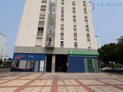 Apartamento T3 - Laranjeiro, Almada, Setbal - Miniatura: 2/6