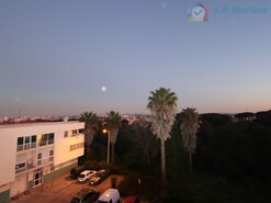 Apartamento T3 - Charneca da Caparica, Almada, Set�bal