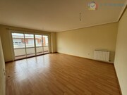 Apartamento T3 - Alhos Vedros, Moita, Setbal - Miniatura: 3/9