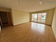 Apartamento T3 - Alhos Vedros, Moita, Setbal - Miniatura: 4/9