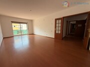Apartamento T2 - Alto do Seixalinho, Barreiro, Set�bal - Miniatura: 3/9