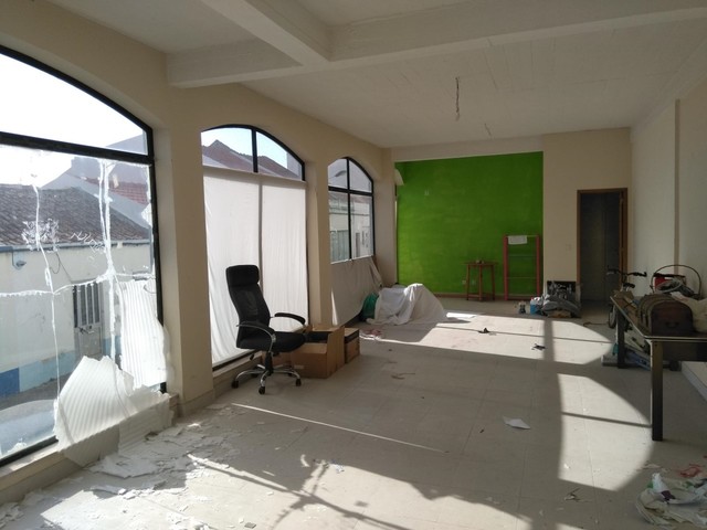 Loja - Montijo, Montijo, Setúbal - Imagem grande