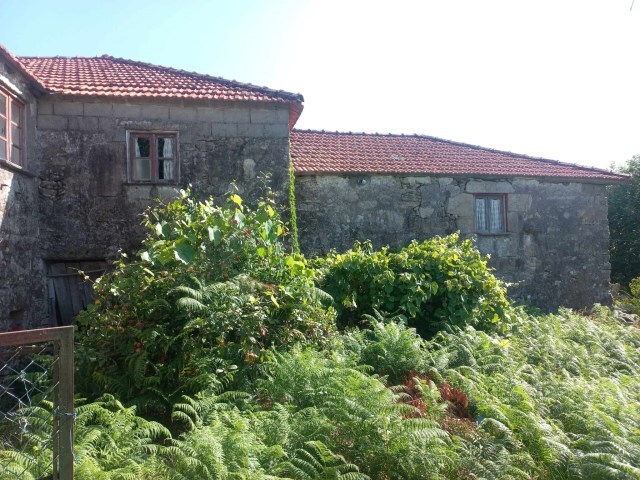 Moradia T2 - Insalde, Paredes de Coura, Viana do Castelo - Imagem grande