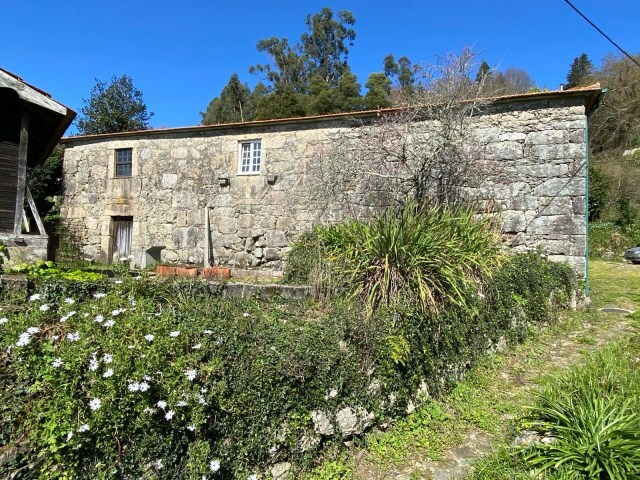 Moradia T3 - Mozelos, Paredes de Coura, Viana do Castelo - Imagem grande