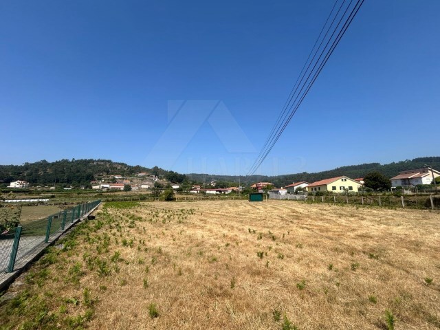 Terreno R�stico - Formariz e Ferreira, Paredes de Coura, Viana do Castelo - Imagem grande