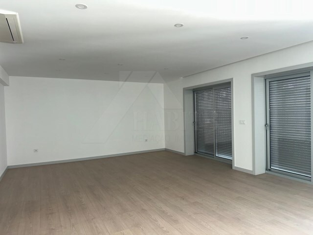 Apartamento T4 - Cedofeita, Porto, Porto - Imagem grande