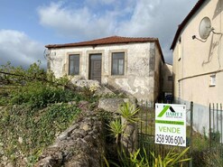 Moradia T3 - Mozelos, Paredes de Coura, Viana do Castelo