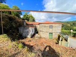 Moradia T2 - Padornelo, Paredes de Coura, Viana do Castelo