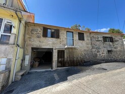 Moradia T2 - Insalde, Paredes de Coura, Viana do Castelo