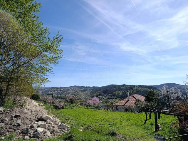 Terreno R�stico - Formariz e Ferreira, Paredes de Coura, Viana do Castelo - Imagem grande
