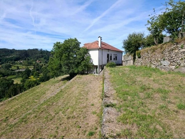 Moradia - Formariz e Ferreira, Paredes de Coura, Viana do Castelo - Imagem grande