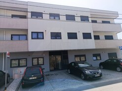 Apartamento T3 - Celeiros, Braga, Braga