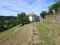 Moradia - Formariz e Ferreira, Paredes de Coura, Viana do Castelo