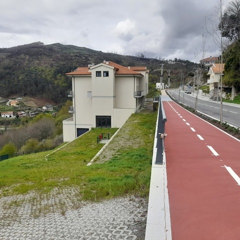 Armazm T0 - Castro Daire, Castro Daire, Viseu - Imagem grande