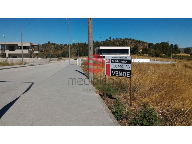 Terreno Urbano - Casas do Soeiro, Celorico da Beira, Guarda - Imagem grande