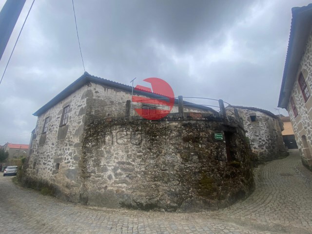 Moradia T3 - N�o Definido, Moimenta da Beira, Viseu - Imagem grande