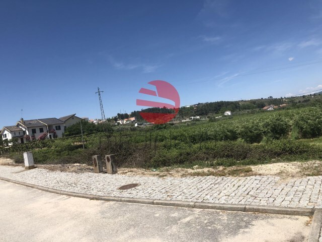 Terreno Urbano - Moimenta da Beira, Moimenta da Beira, Viseu - Imagem grande