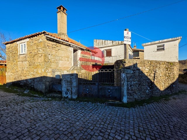 Moradia T4 - Antas, Penedono, Viseu - Imagem grande