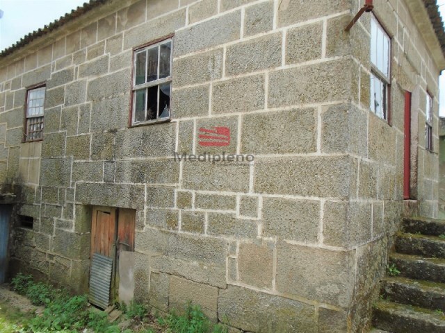 Moradia T4 - S. Jo�o de Lourosa, Viseu, Viseu - Imagem grande