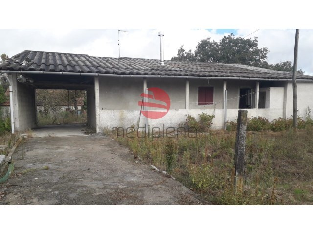 Moradia T2 - P�ra Velha, Moimenta da Beira, Viseu - Imagem grande