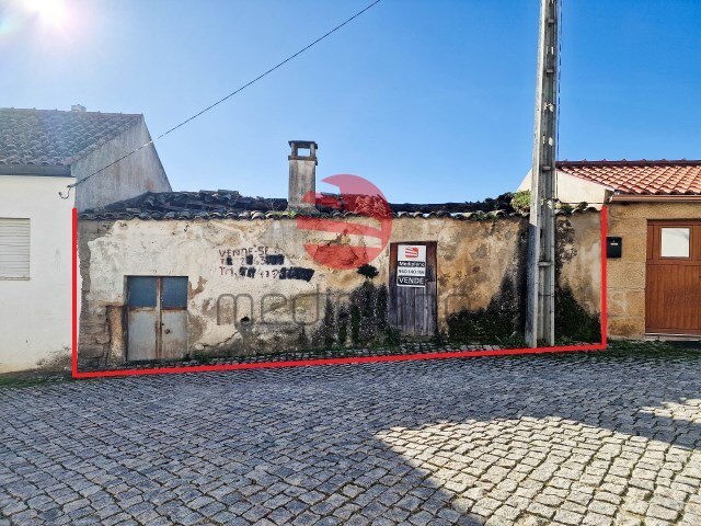 Moradia T1 - Longroiva, Meda, Guarda - Imagem grande