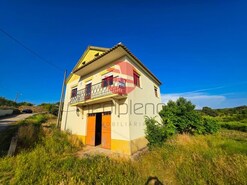 Moradia T4 - Longroiva, Meda, Guarda