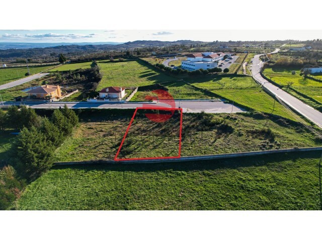 Terreno Urbano - Meda, Meda, Guarda - Imagem grande