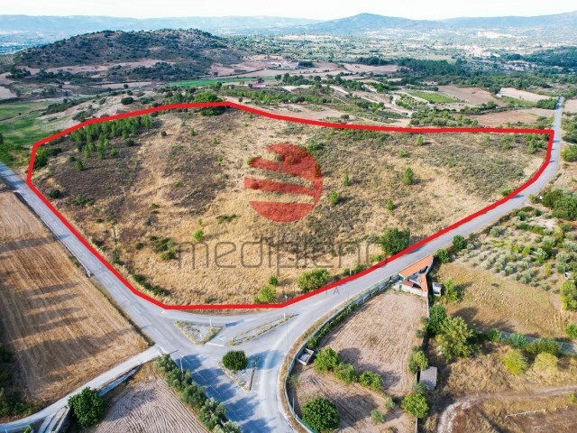 Terreno R�stico - Vale de Azares, Celorico da Beira, Guarda - Imagem grande