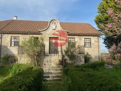 Imveis de Luxo T4 - Penso e Freixinho, Sernancelhe, Viseu