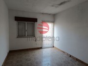 Moradia T3 - Vilarouco, S�o Jo�o da Pesqueira, Viseu - Miniatura: 5/9