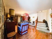 Moradia T3 - Freixo de Num�o, Vila Nova de Foz C�a, Guarda - Miniatura: 1/9