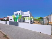 Moradia T3 - Aljezur, Aljezur, Faro (Algarve) - Miniatura: 2/9