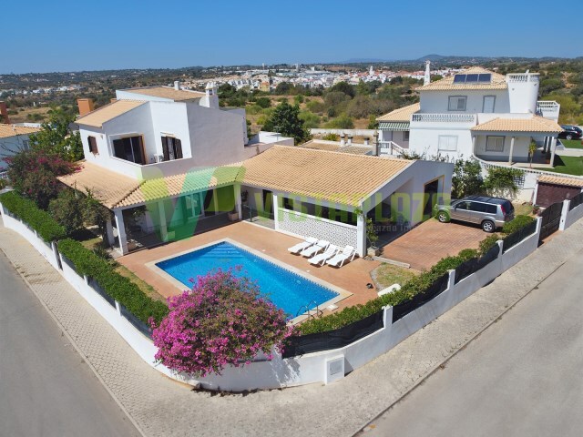 Moradia T3 - Alcantarilha, Silves, Faro (Algarve) - Imagem grande