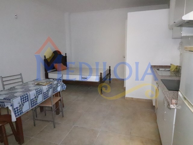 Armazm T0 - Vila Real St Antonio, Vila Real de Santo Antnio, Faro (Algarve) - Imagem grande