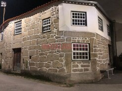 Moradia T4 - Vale de Azares, Celorico da Beira, Guarda