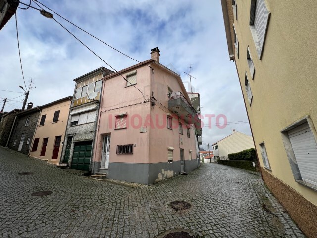 Moradia T2 - Trinta, Guarda, Guarda - Imagem grande
