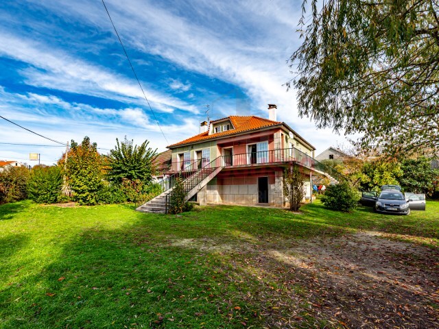 Moradia T5 - Quintas de S�o Bartolomeu, Sabugal, Guarda - Imagem grande
