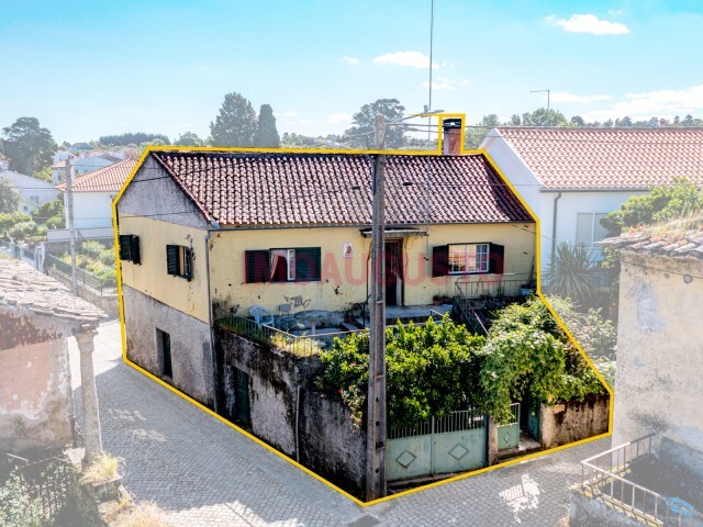 Moradia T3 - Ratoeira, Celorico da Beira, Guarda - Imagem grande