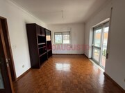 Apartamento T3 - Guarda, Guarda, Guarda - Miniatura: 1/9