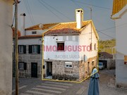 Moradia T2 - Figueiró da Granja, Fornos de Algodres, Viseu - Miniatura: 2/8