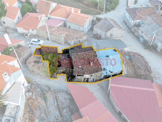 Moradia - Vila Franca do Deão, Guarda, Guarda - Imagem grande
