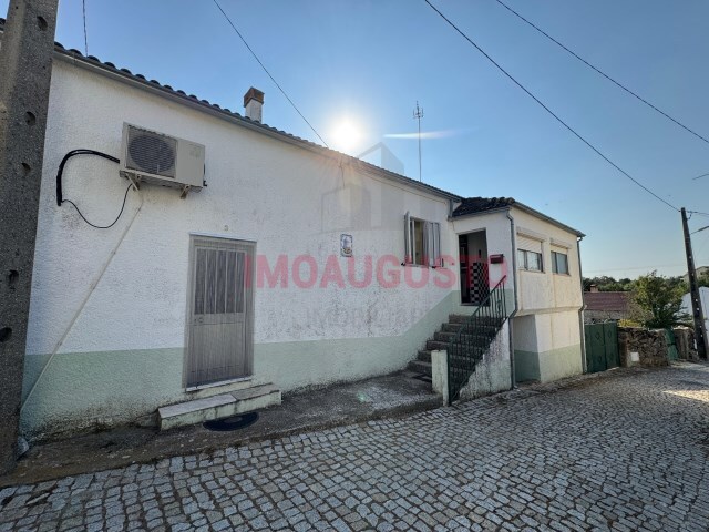 Moradia T4 - Lajeosa, Sabugal, Guarda - Imagem grande