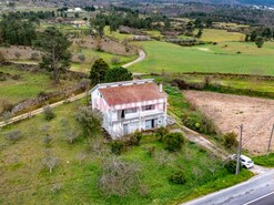 Moradia T3 - Casas do Soeiro, Celorico da Beira, Guarda