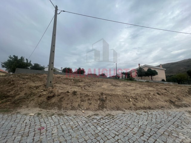 Terreno Rstico - Linhares, Celorico da Beira, Guarda - Imagem grande