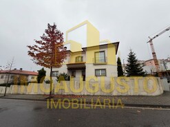 Moradia T4 - Guarda, Guarda, Guarda
