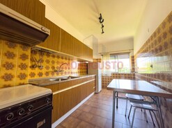 Apartamento T2 - Aldeia de Santo Antnio, Sabugal, Guarda