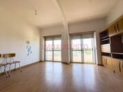 Apartamento T2 - Aldeia de Santo António, Sabugal, Guarda - Miniatura: 2/9