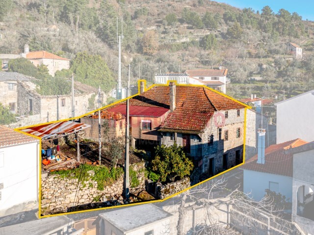 Moradia T4 - Corti��, Fornos de Algodres, Guarda - Imagem grande