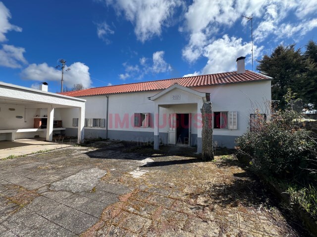 Moradia T5 - Lajeosa, Sabugal, Guarda - Imagem grande